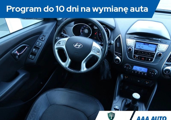 Hyundai ix35 cena 43000 przebieg: 188067, rok produkcji 2013 z Pszów małe 254